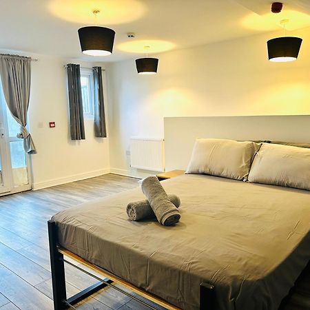 Spacious And Affordable City Center Two Beds Flat Swansea Extérieur photo